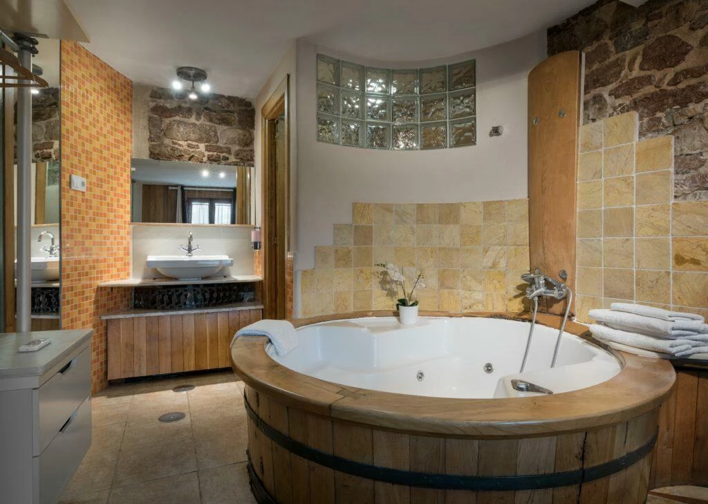 Jacuzzi en Aguas del Sella